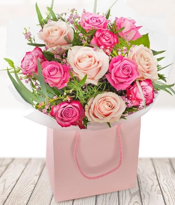 Dozen Pink Roses